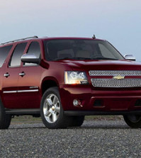 2013-Chevrolet-Suburban-250