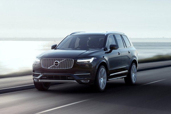 2016 Volvo XC90 First Edition