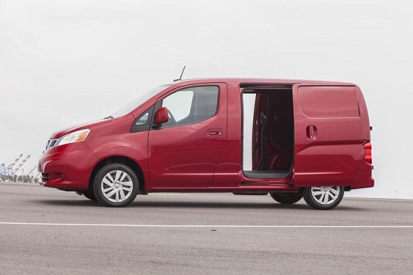 2015 Nissan NV200