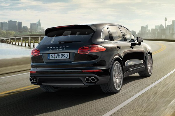2015 Porsche Cayenne Turbo S