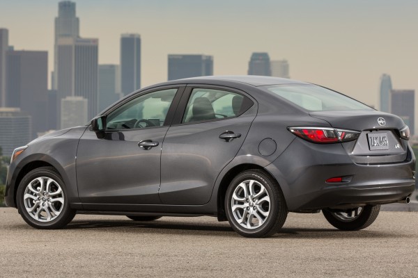 2016 Scion iA