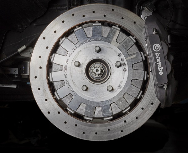 2016 Shelby GT350 Rotor and Caliper