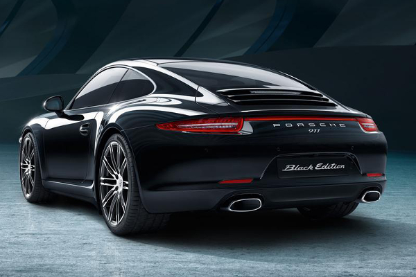 Porsche 911 Carrera Black Edition
