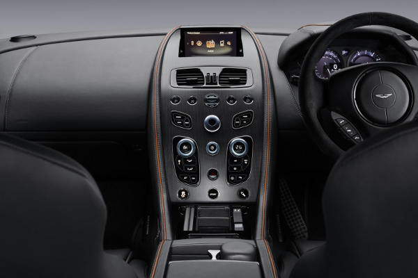 2015 Aston Martin DB9 GT