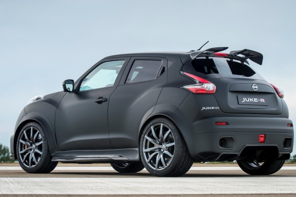 Nissan Juke-R 2.0