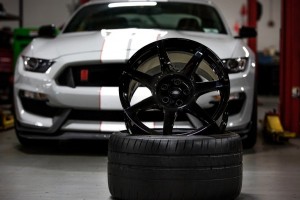 Ford Shelby GT350R wheels