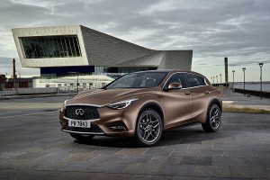 2017 Infiniti Q30