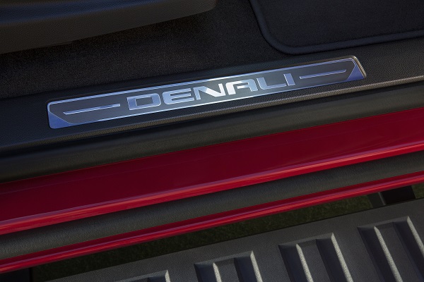 2017 GMC Canyon Denali