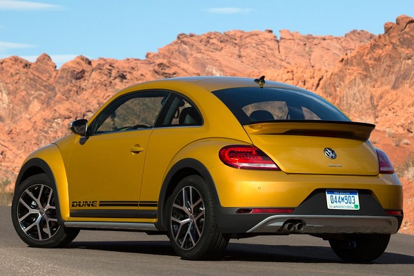 2016 Volkswagen Beetle Dune