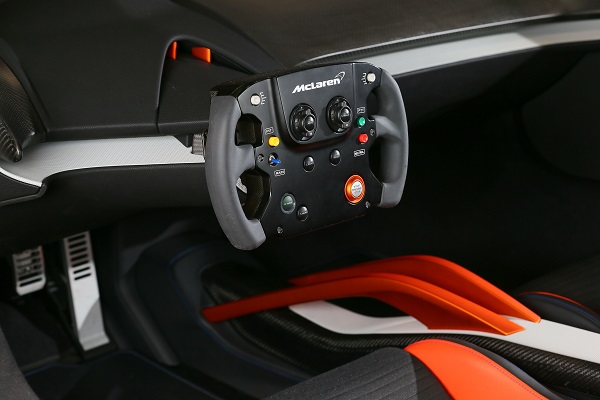 McLaren 675LT JVCKENWOOD Concept