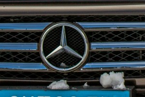 Mercedes badge