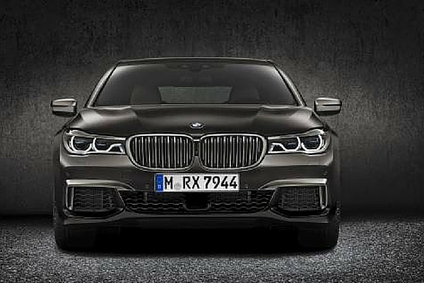 2017 BMW M760i xDrive
