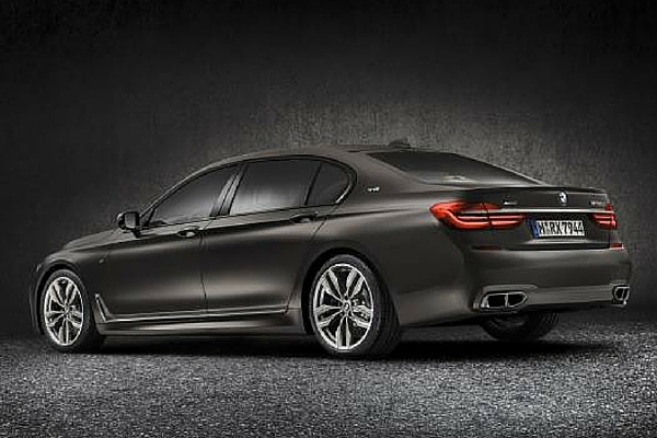 2017 BMW M760i xDrive