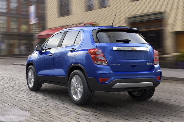 2017-Chevrolet-Trax-002