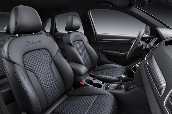 Audi RS Q3 performance