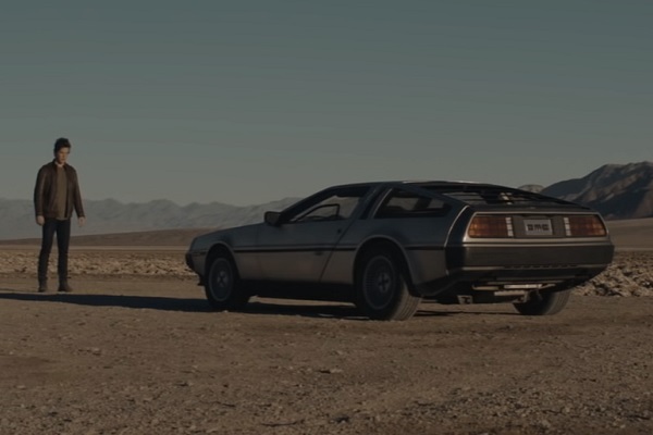 DeLorean Motor Company DMC-12