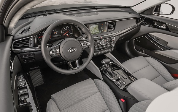 2017 Cadenza