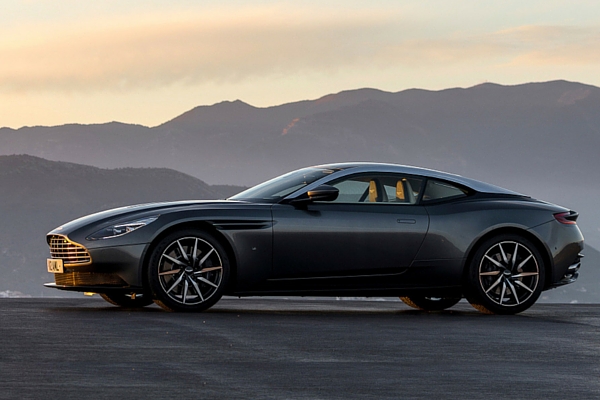 Aston Martin DB11