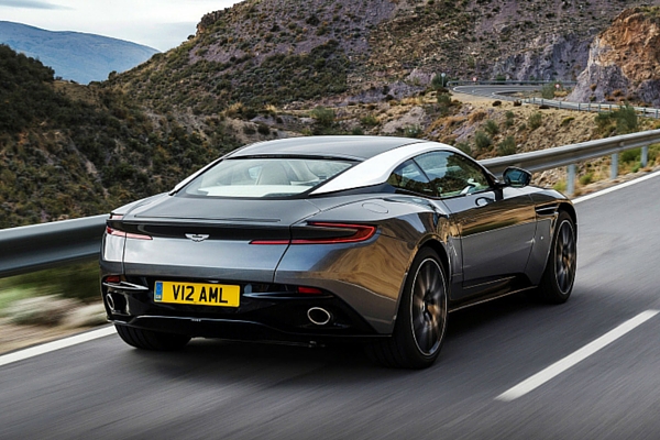 Aston Martin DB11