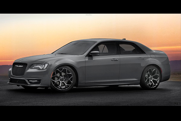 2017 Chrysler 300S w/ Interior and Exterior Sport Appearance Packages