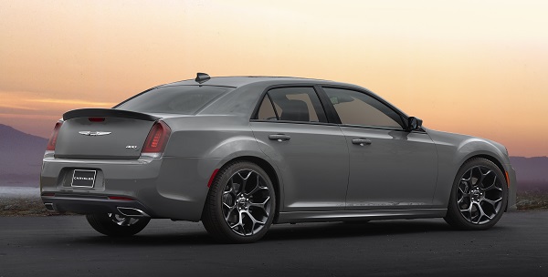 2017 Chrysler 300S w/ Interior and Exterior Sport Appearance Packages
