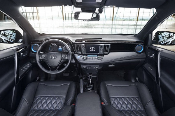 Toyota RAV4 Sapphire Hybrid Design Study
