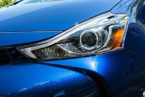 2016 Toyota Prius V headlight