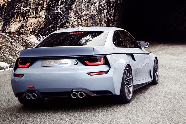 BMW 2002 Hommage