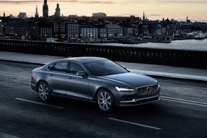 2017 Volvo S90