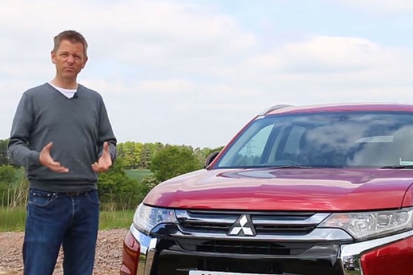 Pen Test Partners Mitsubishi Outlander PHEV hack video
