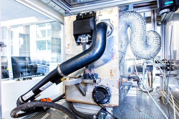 Nissan's SOFC being bench tested