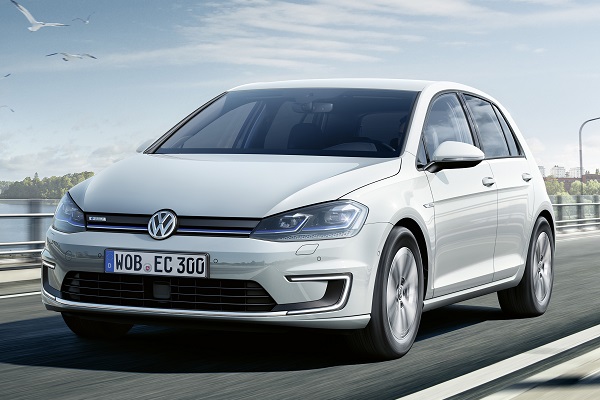 2017 Volkswagen e-Golf