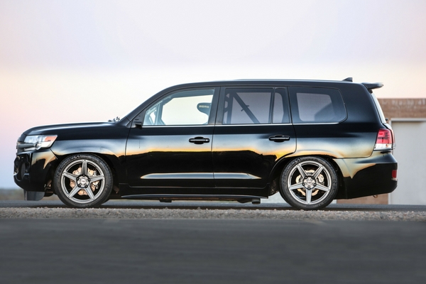 Toyota Land Cruiser SEMA build