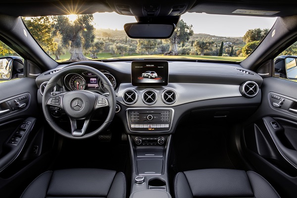 Mercedes-Benz GLA250